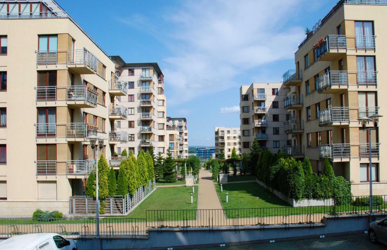 Amur Apartment