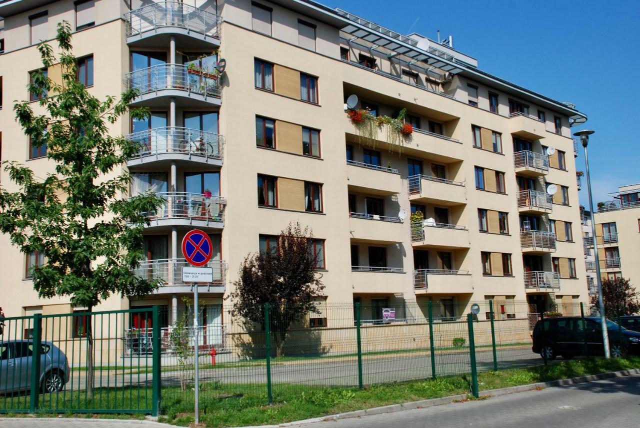 Апартаменти Amur *